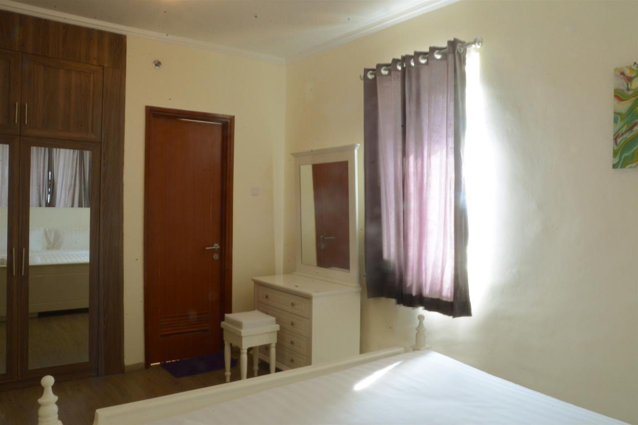 3Br Grand Palace With Private Bathtub By Travelio Jakarta Kültér fotó