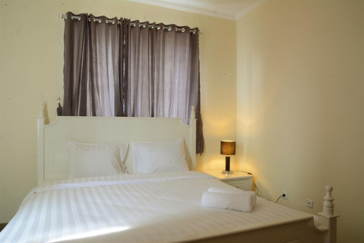 3Br Grand Palace With Private Bathtub By Travelio Jakarta Kültér fotó