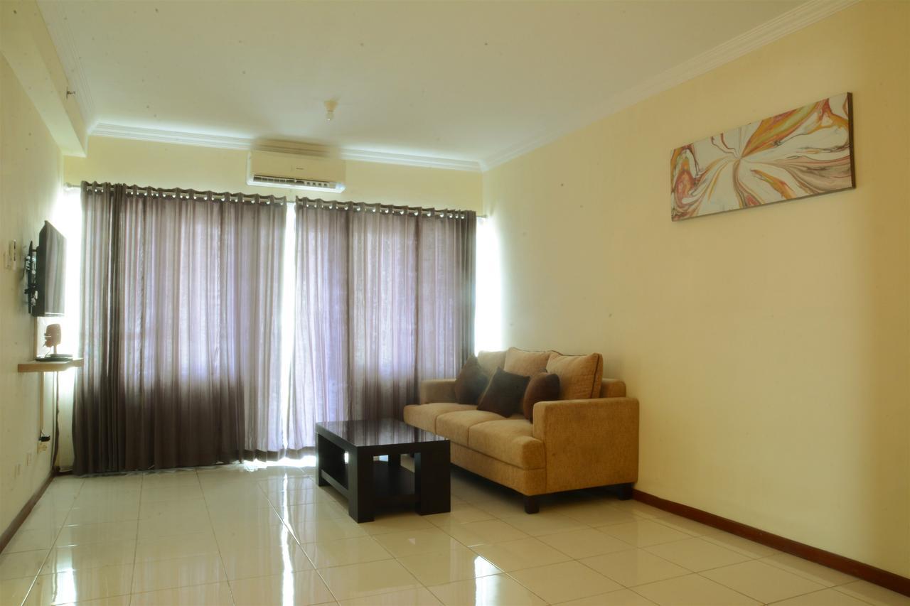 3Br Grand Palace With Private Bathtub By Travelio Jakarta Kültér fotó