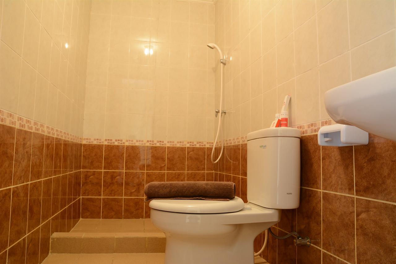 3Br Grand Palace With Private Bathtub By Travelio Jakarta Kültér fotó